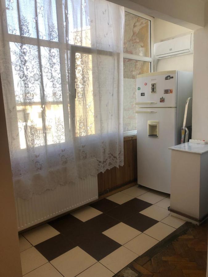 Lovely 1 Bedroom Apartment Close To Old Town Bükreş Dış mekan fotoğraf
