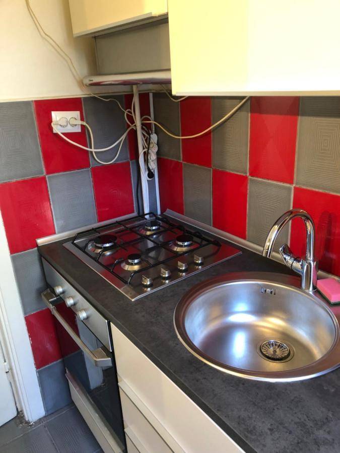 Lovely 1 Bedroom Apartment Close To Old Town Bükreş Dış mekan fotoğraf