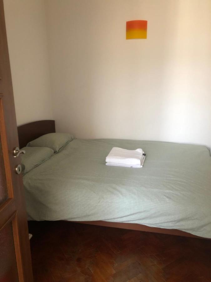 Lovely 1 Bedroom Apartment Close To Old Town Bükreş Dış mekan fotoğraf